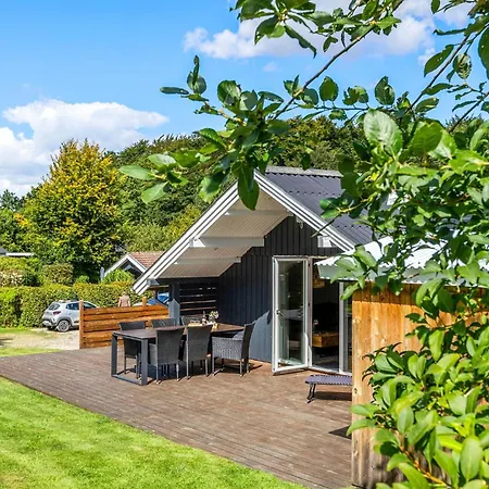 2 Bedroom Beautiful In